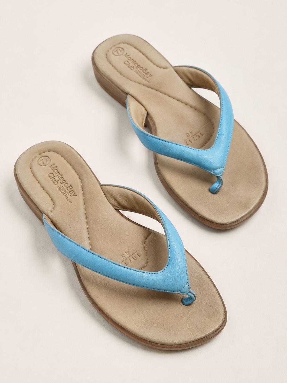 Montego Bay Club Leather Flip Flop Sandals Sky Blue Size 7.5